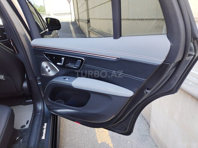 Mercedes  2022, 3,200 km - 0.0 l - Bakı