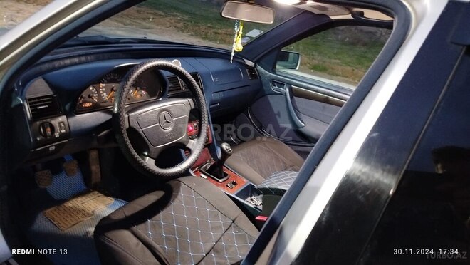 Mercedes C 180 1998, 379,301 km - 1.8 l - Xudat