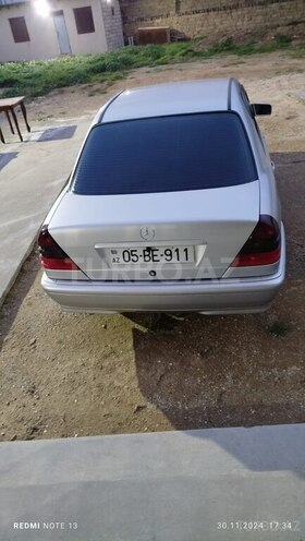 Mercedes C 180 1998, 379,301 km - 1.8 l - Xudat