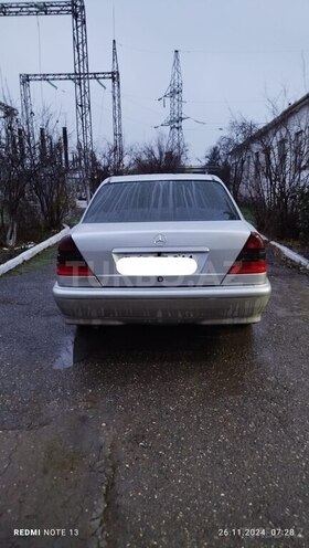 Mercedes C 180 1998, 379,301 km - 1.8 l - Xudat