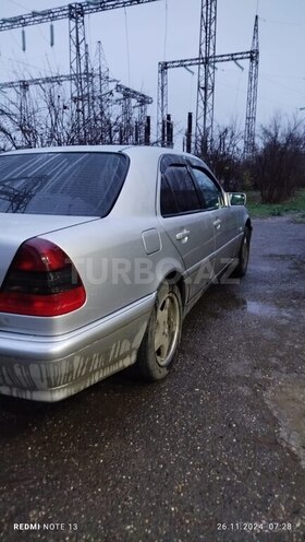 Mercedes C 180 1998, 379,301 km - 1.8 l - Xudat