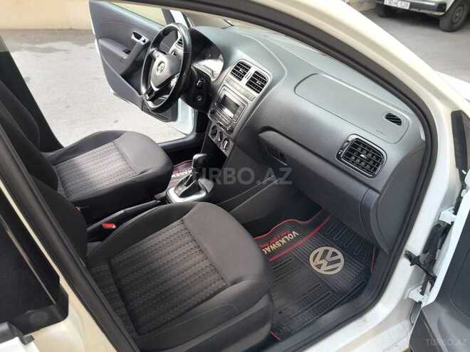Volkswagen Polo 2019, 111,000 km - 1.6 l - Bakı