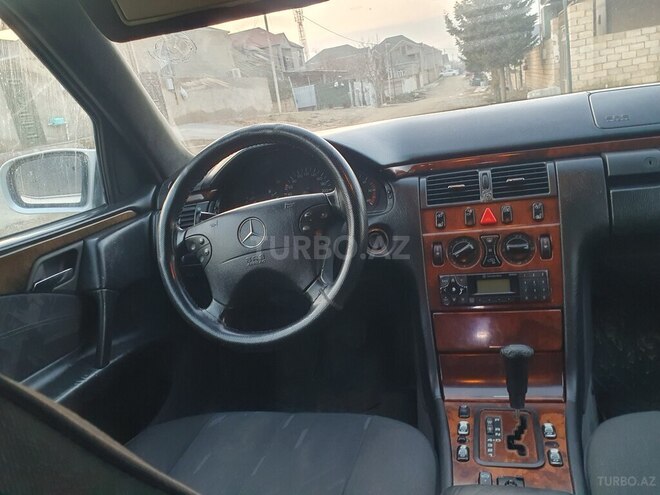 Mercedes E 220 d 1998, 560,000 km - 2.2 l - Xırdalan