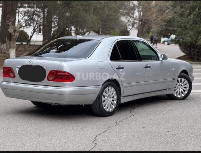 Mercedes E 220 d 1998, 560,000 km - 2.2 l - Xırdalan