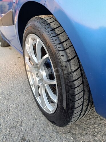 Kia Rio 2005, 265,000 km - 1.4 л - Bakı