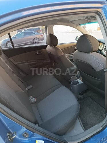 Kia Rio 2005, 265,000 km - 1.4 л - Bakı