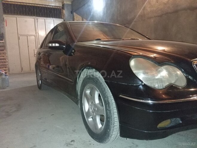 Mercedes C 200 2000, 436,000 km - 2.0 l - Gəncə