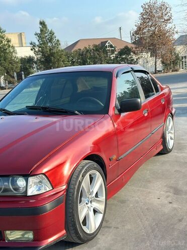 BMW 318 1992, 232,300 km - 1.8 л - Bərdə
