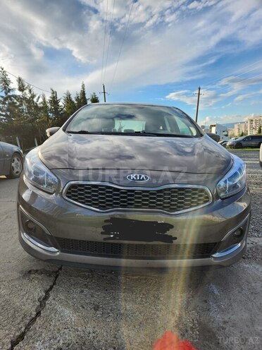 Kia Ceed 2018, 230,000 km - 1.4 l - Bakı