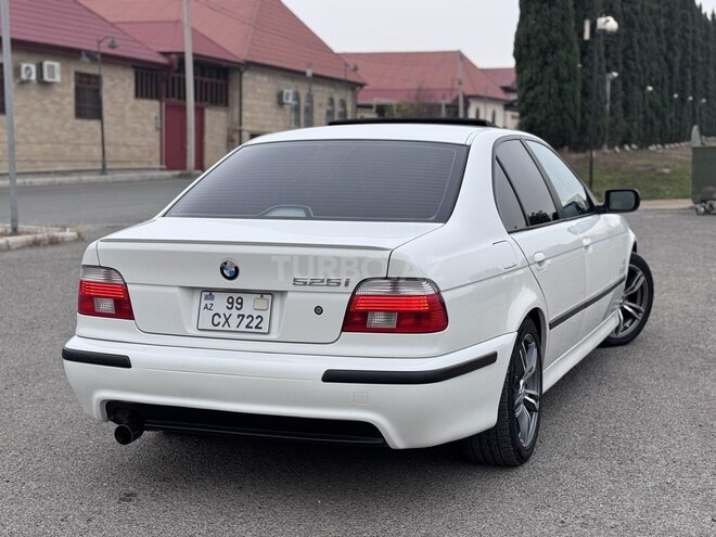 BMW 525 2001, 240,000 km - 2.5 л - Bakı