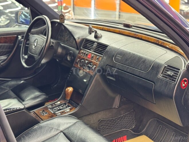 Mercedes C 230 1999, 247,000 km - 2.3 l - Bakı