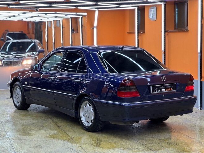 Mercedes C 230 1999, 247,000 km - 2.3 l - Bakı