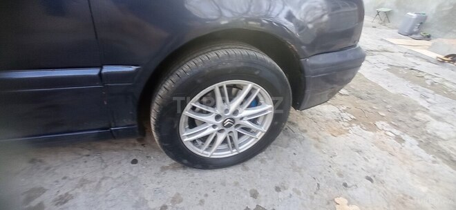 Volkswagen Golf 1995, 250,000 km - 2.0 l - Gəncə