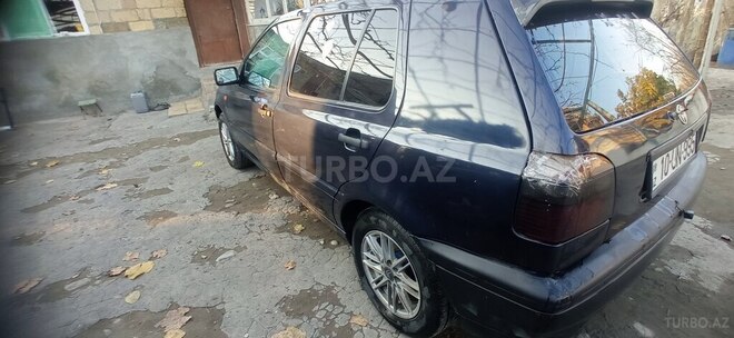 Volkswagen Golf 1995, 250,000 km - 2.0 l - Gəncə