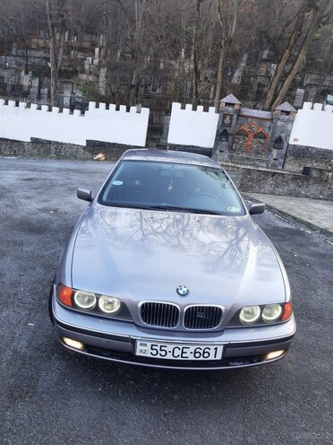 BMW 520 1997, 242,000 km - 2.0 л - Şəki