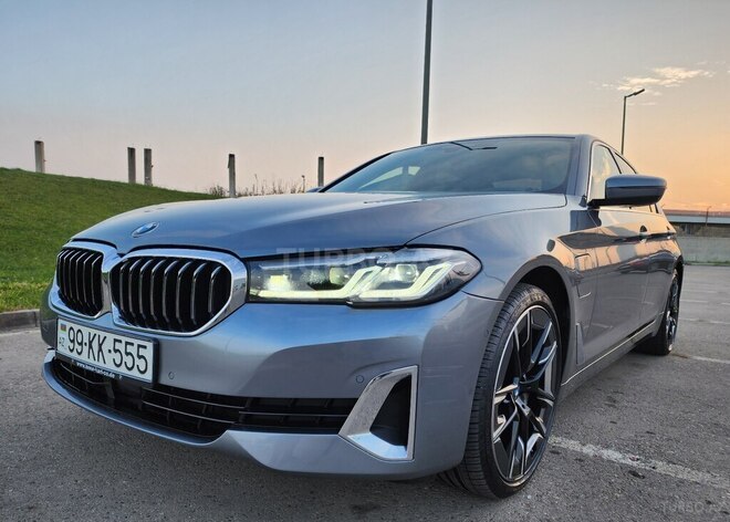 BMW 530e-5