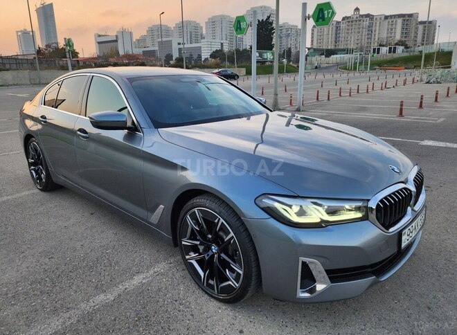 BMW 530e-4