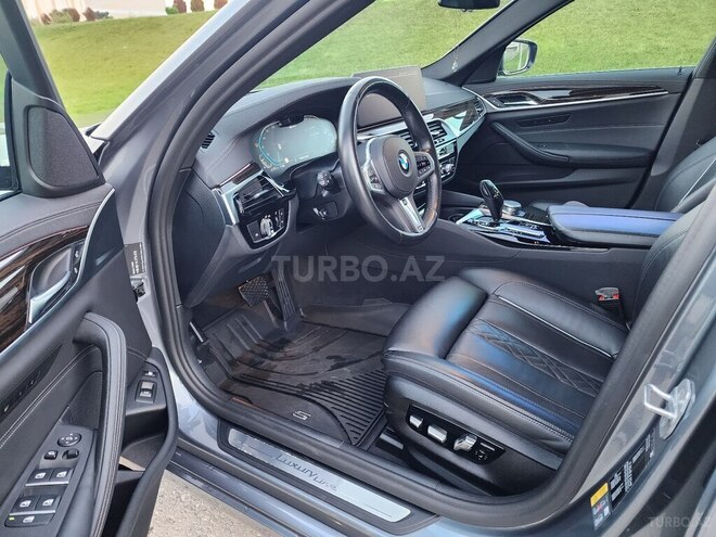BMW 530e-17