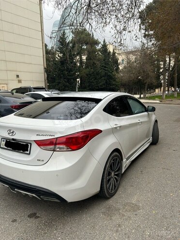 Hyundai Elantra 2011, 240,000 km - 1.8 л - Bakı