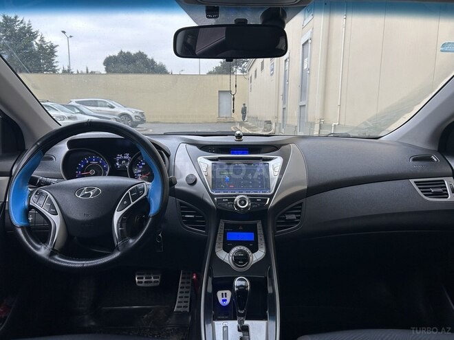 Hyundai Elantra 2011, 240,000 km - 1.8 л - Bakı