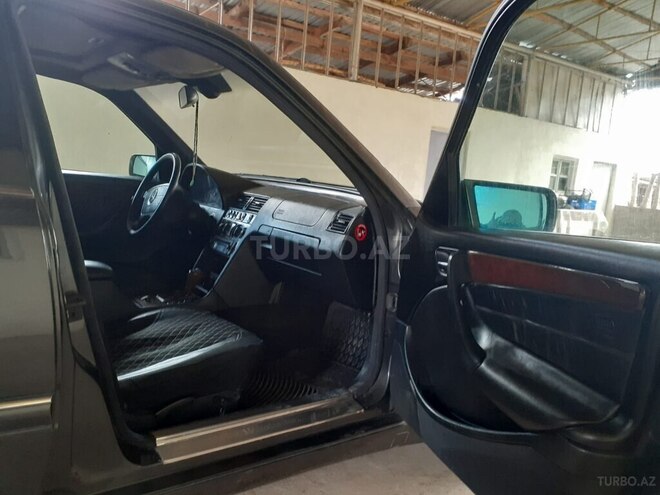 Mercedes C 240 1999, 180,000 km - 2.4 л - Ağstafa