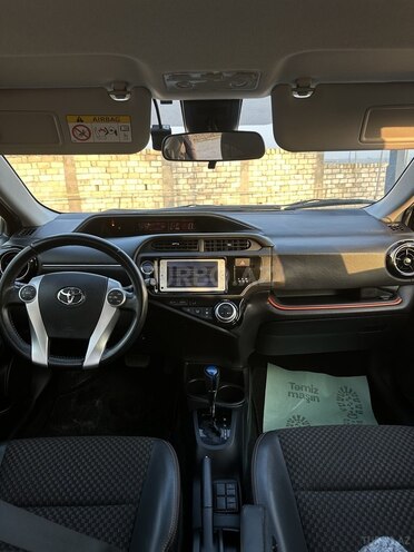 Toyota Aqua 2015, 111,000 km - 1.5 l - Bakı