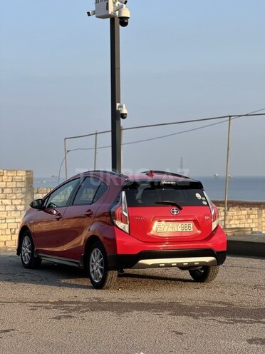 Toyota Aqua 2015, 111,000 km - 1.5 l - Bakı