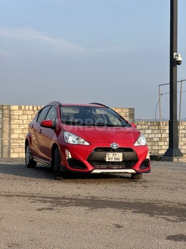 Toyota Aqua 2015, 111,000 km - 1.5 l - Bakı