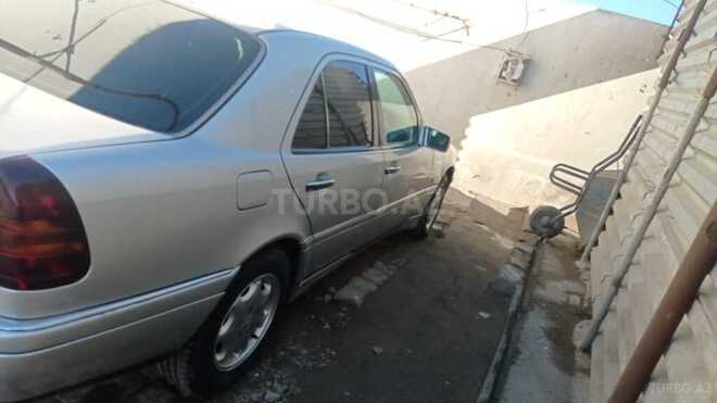 Mercedes C 220 1995, 514,745 km - 2.2 л - Bakı
