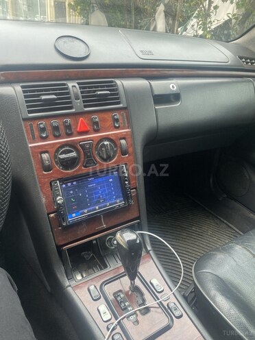 Mercedes E 220 d 2002, 964,963 km - 2.2 l - Bakı