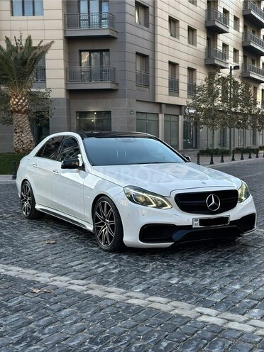 Mercedes E 250-5