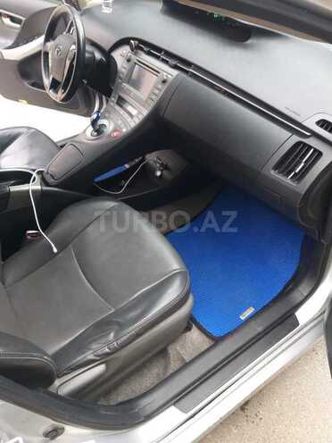 Toyota Prius 2012, 300,000 km - 1.8 l - Bakı