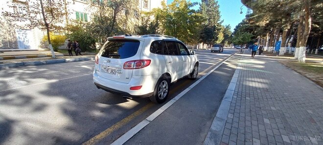 Hyundai Santa Fe 2009, 203,000 km - 2.0 л - Bakı