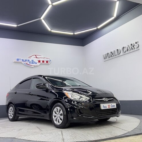 Hyundai Accent-1