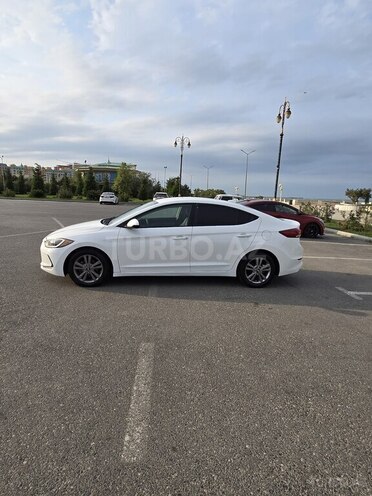 Hyundai Elantra 2017, 200,000 km - 2.0 л - Sumqayıt