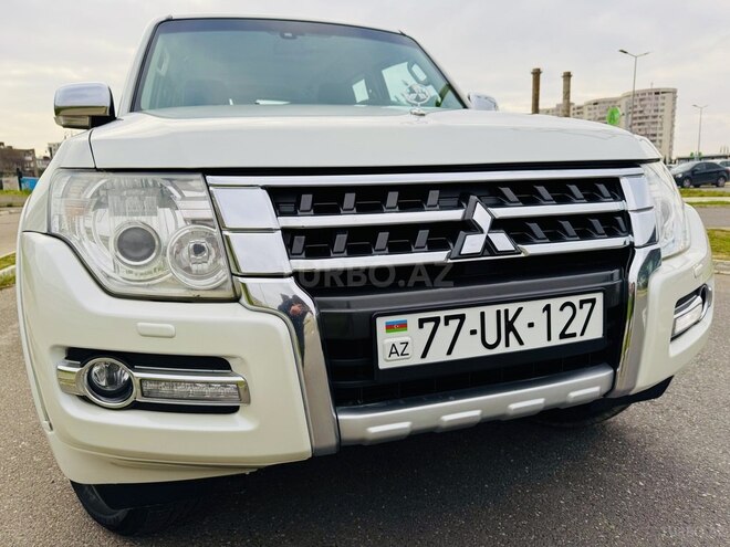 Mitsubishi Pajero 2017, 132,000 km - 3.0 л - Bakı