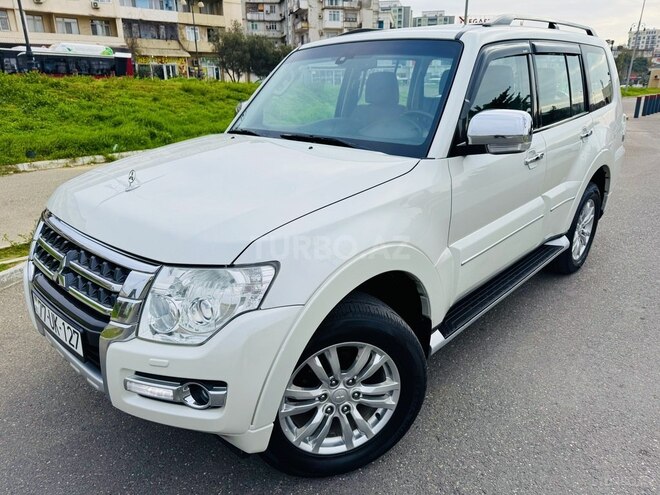 Mitsubishi Pajero 2017, 132,000 km - 3.0 л - Bakı