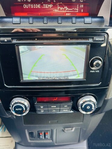 Mitsubishi Pajero 2017, 132,000 km - 3.0 л - Bakı
