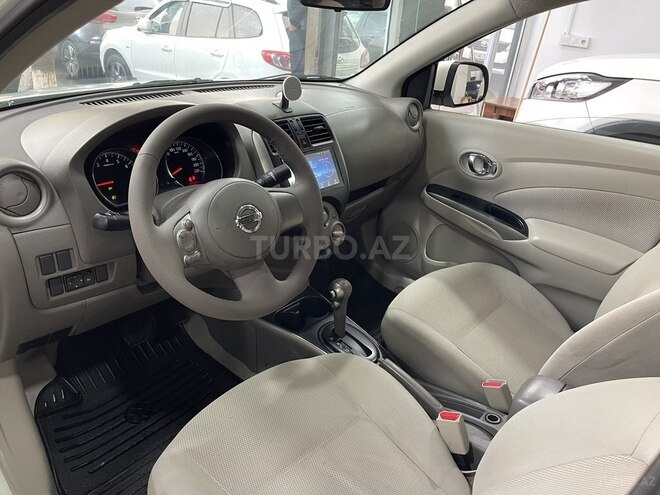 Nissan Sunny-12