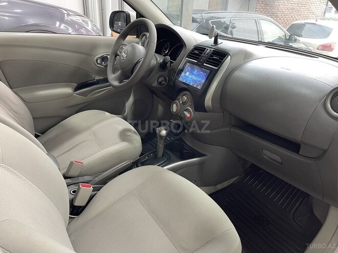 Nissan Sunny-10