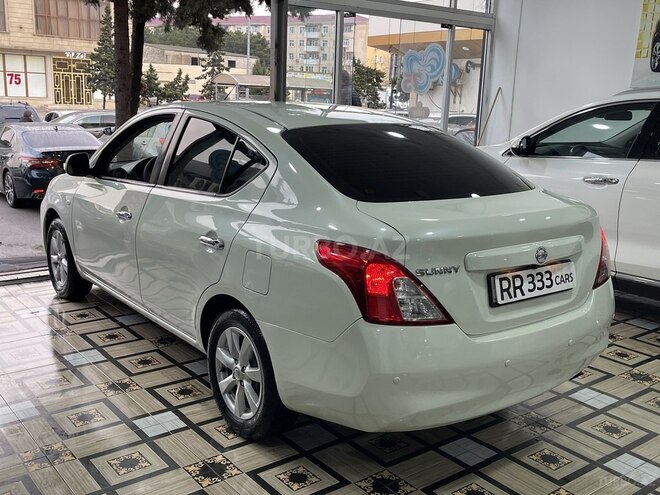 Nissan Sunny-7