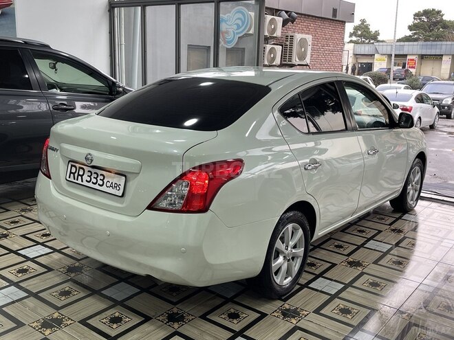 Nissan Sunny-5