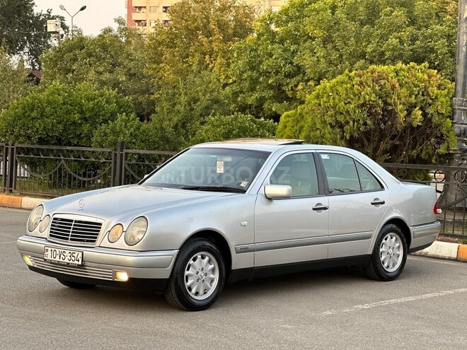 Mercedes E 240 1998, 142,000 km - 2.4 л - Bakı