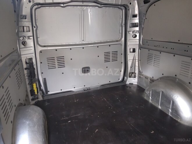 Mercedes Vito 111 2006, 327,000 km - 2.2 л - Bakı