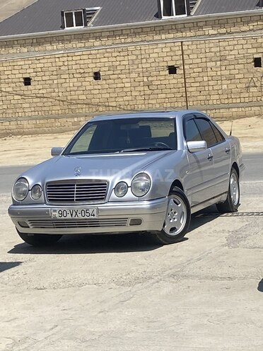 Mercedes E 240 1998, 360,000 km - 2.4 l - Bakı