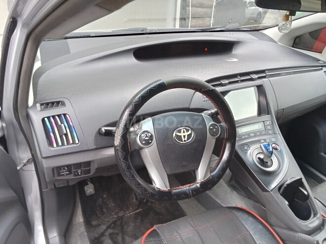 Toyota Prius 2009, 338,000 km - 1.8 л - Bakı