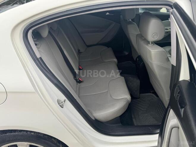 Volkswagen Passat 2005, 240 km - 2.0 л - Sumqayıt