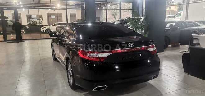 Hyundai Grandeur-6