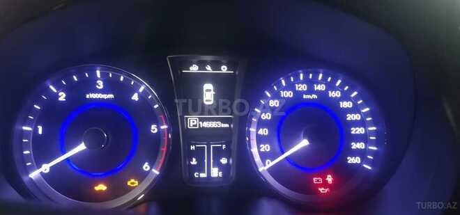 Hyundai Grandeur-12