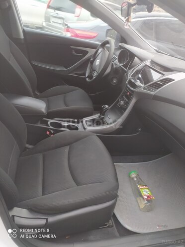 Hyundai Elantra 2014, 10,141 km - 1.8 л - Bakı